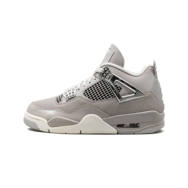 Air Jordan 4 Retro Frozen Moments