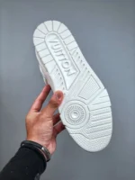 Louis Vuitton Trainer White - Image 6