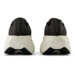 New Balance Fresh Foam More v5 black & white - Image 5