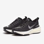 Zoom X Invincible 3 Black White - Image 2