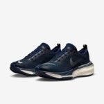 Zoom X Invincible 3 College Navy