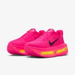 Nike Vomero Premium Hyper Pink - Image 2