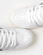 Nike SB Dunk Low White & Gum Light Brown - Image 4